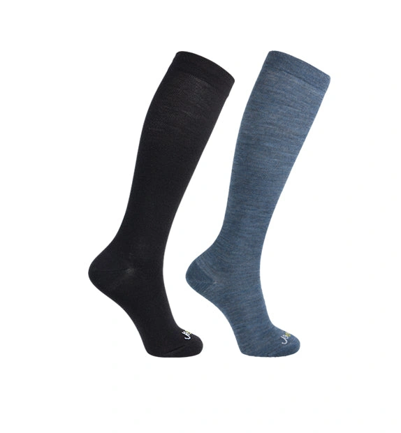 Cozy Compression: Merino Wool Bliss for Your Legs! 2-Pack of Everyday Comfort.